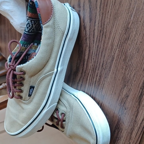 Vans Off the wall Khaki with Aztec print inside, men's 8, women's 9.5 - Picture 4 of 7